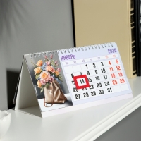Календарь настольный, домик с курсором "Цветы" 2025 год, 10,5 х 22 см Календарь настольный, домик с курсором "Цветы" 2025 год, 10,5 х 22 см