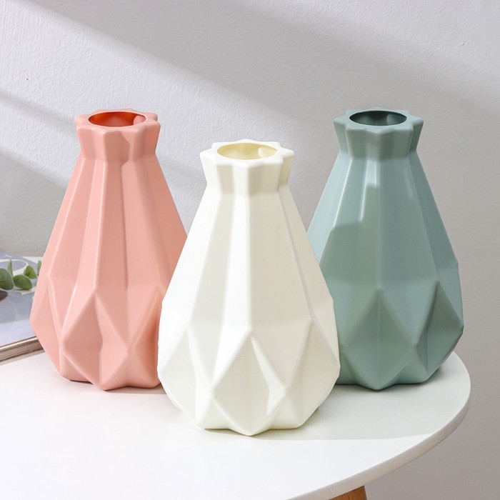 Ваза для цветов, 14×20,5 см, 1,4 л, цвет МИКС Ваза для цветов, 14×20,5 см, 1,4 л, цвет МИКС