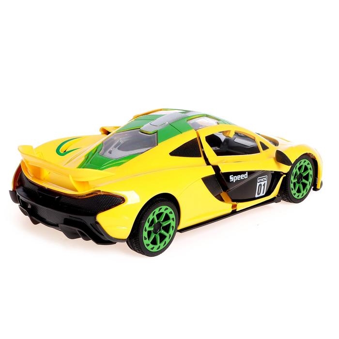 Машина радиоуправляемая &laquo;Купе&raquo;, открываются двери, работает от батареек