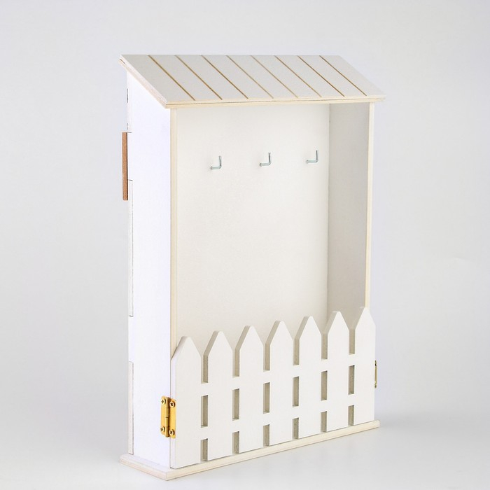 Ключница настенная &laquo;Белая&raquo;, 22,5 х 30,5 х 5,7 см.