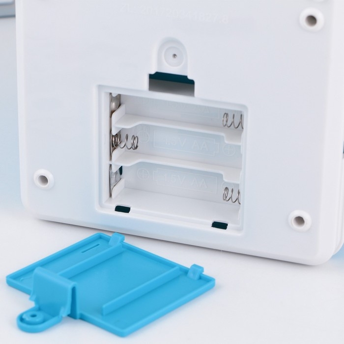 Копилка сейф &laquo;Мелочь, а приятно&raquo;, 19.5 х 13.2 см