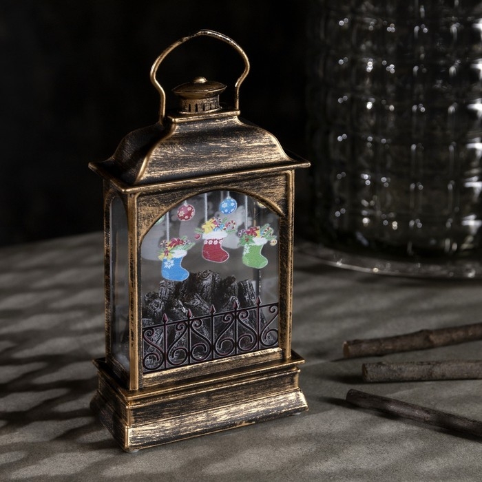 Светодиодная фигура &laquo;Камин с носками&raquo; 10 &times; 18 &times; 4.5 см, пластик, батарейки АААх3 (не в комплекте), свечение тёплое белое