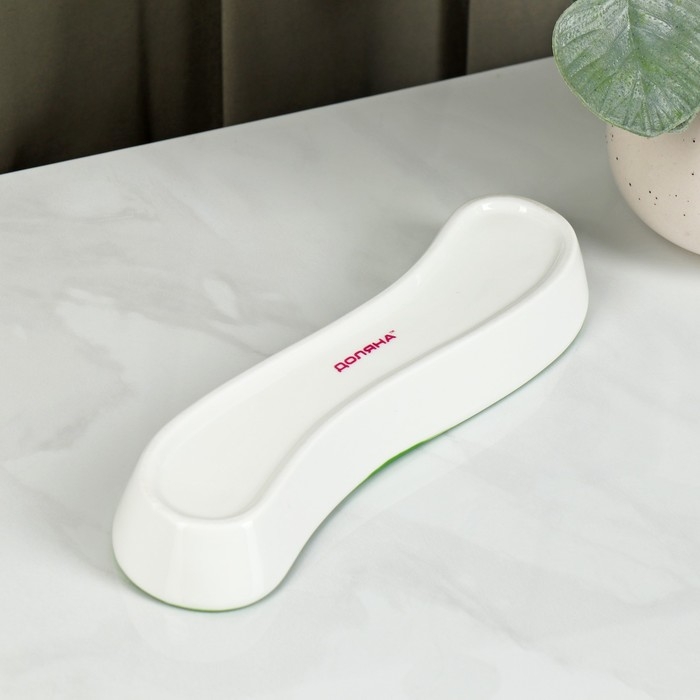 Блюдо фарфоровое для оливок/солений Доляна &laquo;Зелёный сад&raquo;, 20&times;5&times;3,5 см, цвет белый