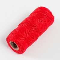 Пряжа 100% джут "Красный" 50 метров 4х4х10 см Пряжа 100% джут "Красный" 50 метров 4х4х10 см