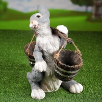 Садовая фигура "Заяц с коромыслом" 35см Садовая фигура "Заяц с коромыслом" 35см