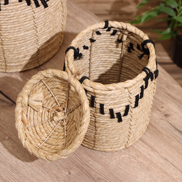 Набор плетёных корзин с крышкой, 27х24х24/22х18х18 см