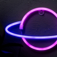 Неоновая вывеска «Планета» 30 x 17.5 см, батарейки AAx3 (не в комплекте) + USB, свечение розово-синее Неоновая вывеска «Планета» 30 x 17.5 см, батарейки AAx3 (не в комплекте) + USB, свечение розово-синее