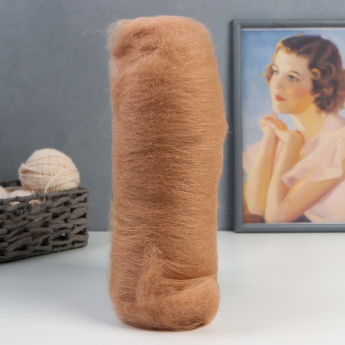 Шерсть для валяния "Кардочес" 100% полутонкая шерсть 100гр (005 бежевый)