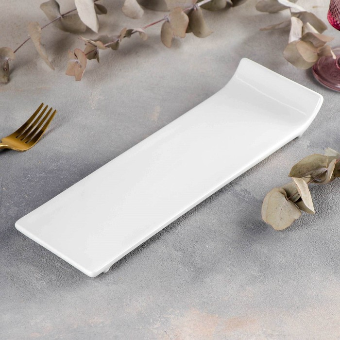 Блюдо фарфоровое Wilmax, 30,5&times;9,5 см, цвет белый