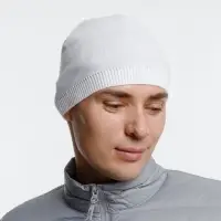 Шапка Siver, белая Шапка Siver, белая