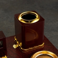 Набор настольный 6в1 (блок д/бумаг, подст. д/печати, карандашница, часы, визитница,глобус) Набор настольный 6в1 (блок д/бумаг, подст. д/печати, карандашница, часы, визитница,глобус)