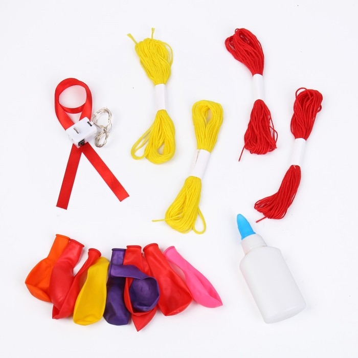 Набор для творчества &laquo;Новогодняя гирлянда&raquo;, красный с золотом