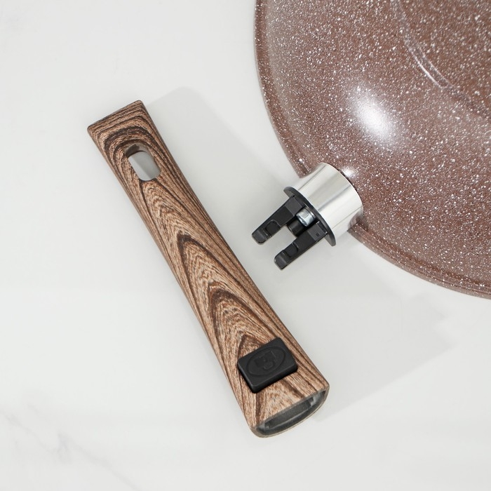 Сковорода WOK Доляна &laquo;Брауни&raquo;, d=28 см, съёмная ручка, антипригарное покрытие, индукция