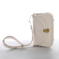 Сумка женская TEXTURA, мессенджер, средний размер, цвет молочный Сумка женская TEXTURA, мессенджер, средний размер, цвет молочный