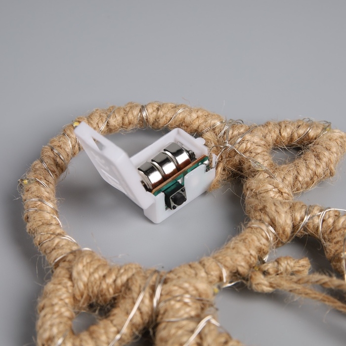 Светодиодная фигура «Олень» 14х11х1 см, 20 LED, батарейки AG13x3 (в комплекте), свечение теплое белое Светодиодная фигура «Олень» 14х11х1 см, 20 LED, батарейки AG13x3 (в комплекте), свечение теплое белое