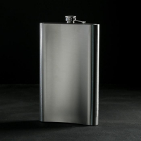 Фляга &laquo;Нельзя соблюдать меру&raquo;, 1920 мл