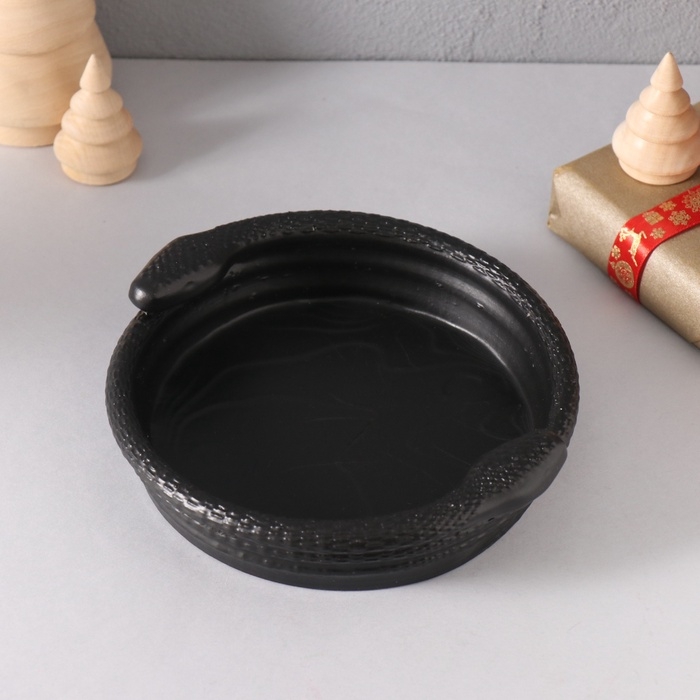 Предмет интерьера Предмет интерьера "Змея" чаша 4*15*13 см черный