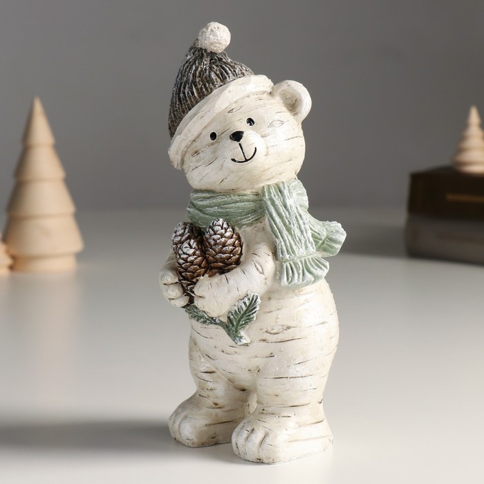 Сувенир полистоун Сувенир полистоун "Медвежонок в шапке и шарфе с охапкой шишек" 7,5х9,5х18,5 см