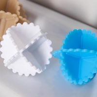 Шарики для стирки белья Доляна, d=4,5 см, 3 шт, цвет МИКС Шарики для стирки белья Доляна, d=4,5 см, 3 шт, цвет МИКС