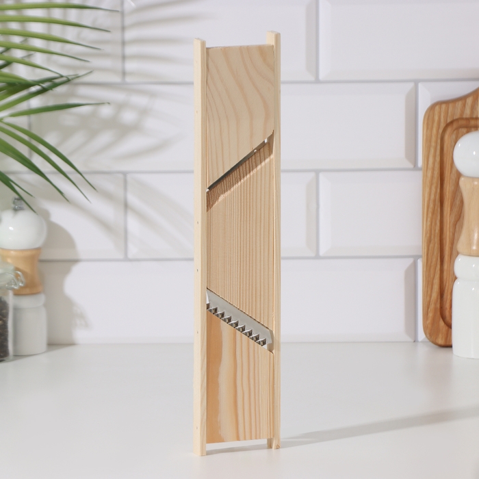 Терка универсальная большая 33,5 х 7 х 1,5см Терка универсальная большая 33,5 х 7 х 1,5см