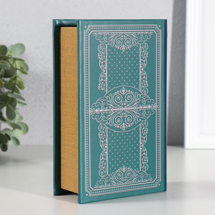 Сейф дерево книга кожзам Сейф дерево книга кожзам "Уральские сказы" 17х11х5 см