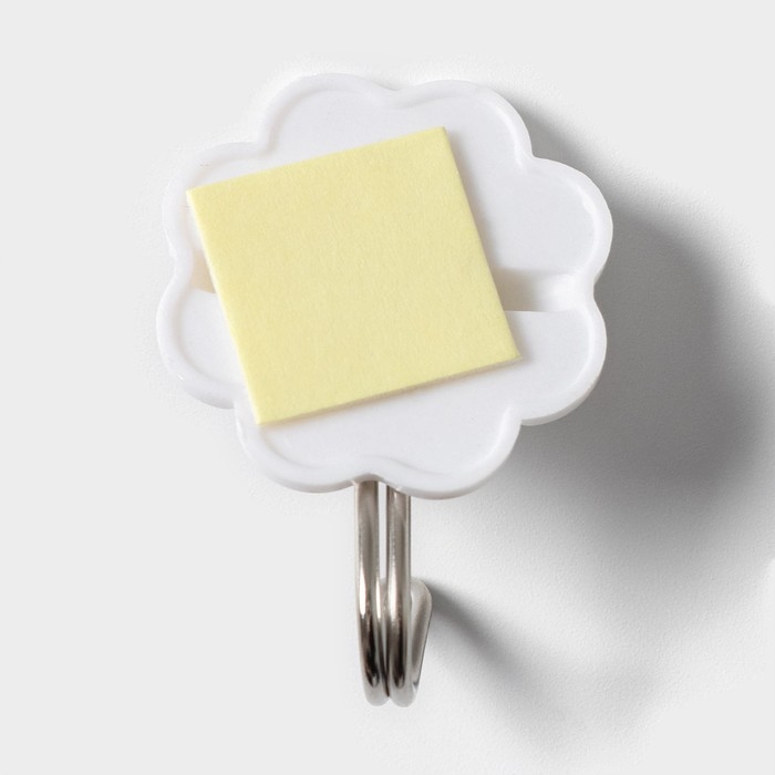 Крючки самоклеящиеся Доляна &laquo;Клевер&raquo;, 5 шт, цвет белый