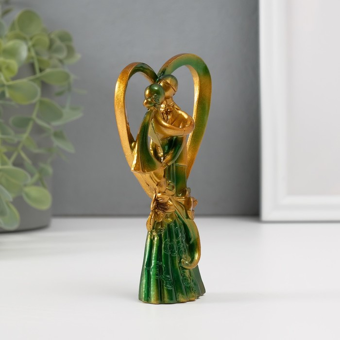 Сувенир полистоун Сувенир полистоун "Влюблённые-в сердце" 12х6,8х3,5 см