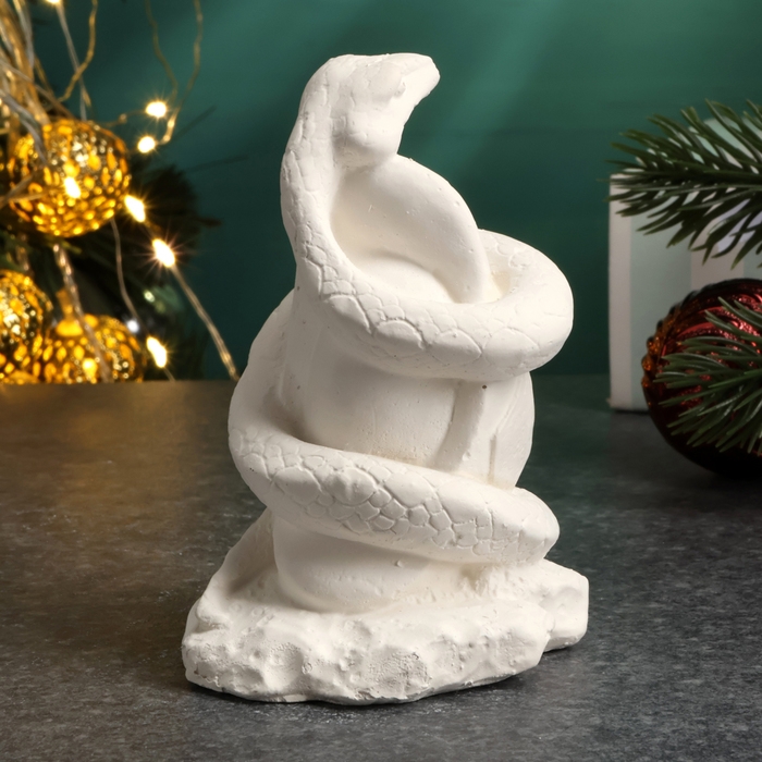 Новый год. Символ 2025. Фигура для раскраски "Змея на камне", 9х7х5см