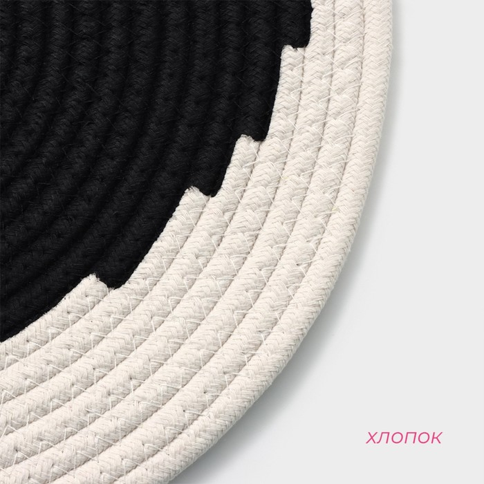 Салфетка сервировочная на стол Доляна «Гипноз», d=38 см, цвет чёрно-белый Салфетка сервировочная на стол Доляна «Гипноз», d=38 см, цвет чёрно-белый