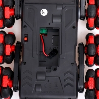 Машина радиоуправляемая «МЕГА перевертыш», световые и звуковые эффекты Машина радиоуправляемая «МЕГА перевертыш», световые и звуковые эффекты