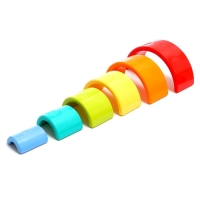 Развивающая каталка &laquo;Радужный хамелеон&raquo;