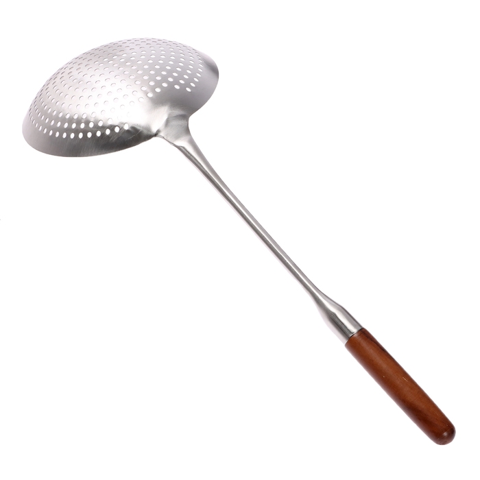 Шумовка для казана узбекская 60 см, диаметр 22 см, с деревянной ручкой Шумовка для казана узбекская 60 см, диаметр 22 см, с деревянной ручкой