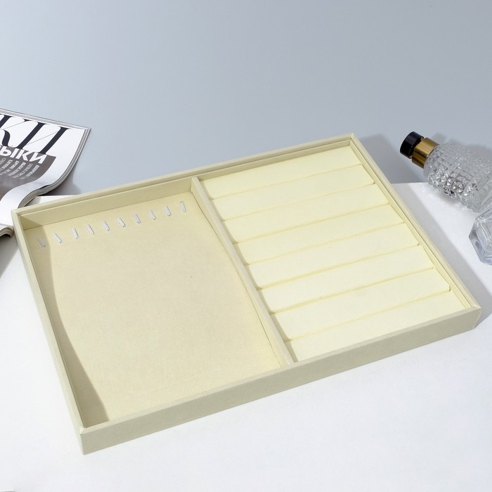 Подставка для украшений 10 крючков и 7 полос для колец, 35×24×3, цвет бежевый Подставка для украшений 10 крючков и 7 полос для колец, 35×24×3, цвет бежевый