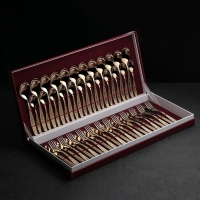 Набор столовый «Уралочка», 48 предметов, толщина 2 мм, с полным декоративным покрытием, декоративная коробка, цвет золотой Набор столовый «Уралочка», 48 предметов, толщина 2 мм, с полным декоративным покрытием, декоративная коробка, цвет золотой