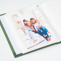 Фотоальбом на 40 фото 10х15 см "Девочка в зелени" в коробке МИКС 4,5х14х17 см Фотоальбом на 40 фото 10х15 см "Девочка в зелени" в коробке МИКС 4,5х14х17 см