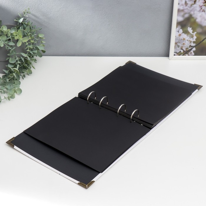 Фотоальбом на кольцах 30 листов "Цветочный сад" чёрные листы 28х26,5 см