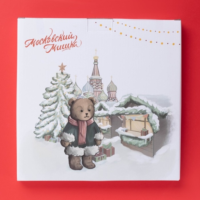 Тарелка новогодняя Доляна &laquo;Московский мишка&raquo;, d=25,5 см, фарфор, цвет белый