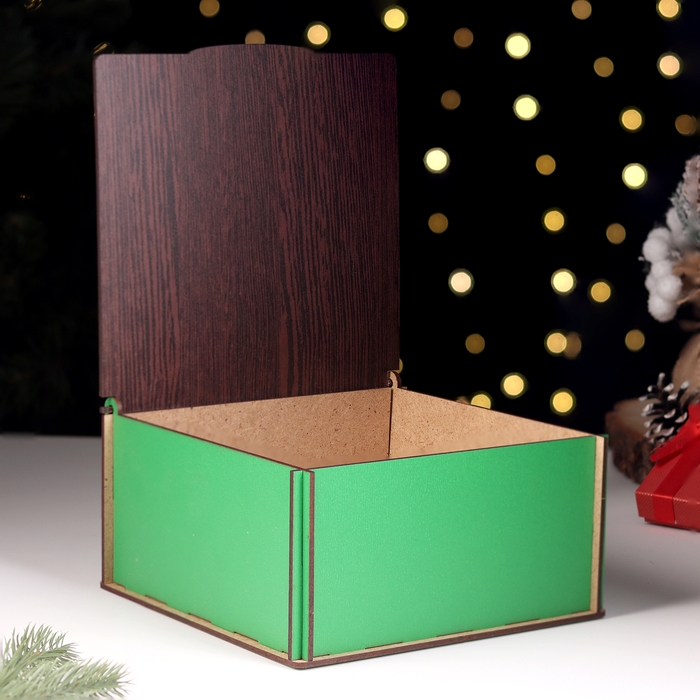 Коробка подарочная Коробка подарочная "Символ года 2025.Счастливого нового года" 18,5х18х10 см,зеленая