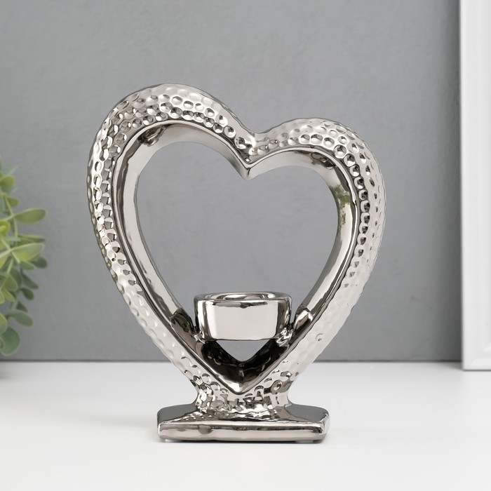 Подсвечник керамика на 1 свечу Подсвечник керамика на 1 свечу "Сердце на подставке" d=4 см серебро 17х5,5х19,5 см