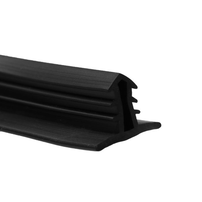 Уплотнитель лобового стекла TORSO, 1.6 м, черный Уплотнитель лобового стекла TORSO, 1.6 м, черный