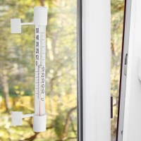 Термометр оконный ТСН-5 "На липучке" (t -50 + 50 С) в картонной коробке Термометр оконный ТСН-5 "На липучке" (t -50 + 50 С) в картонной коробке