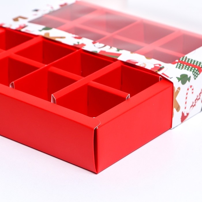 Новый год. Коробка под 16 конфет, 17,7х17,7х3,8 см, кондитерская упаковка