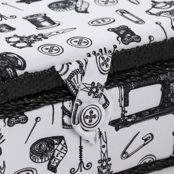 Шкатулка для рукоделия Шкатулка для рукоделия "Швейные атрибуты" 24х16х11 см