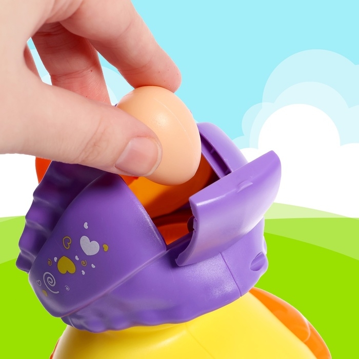 Каталка &laquo;Утка-несушка&raquo;, звуковые эффекты, откладывает яйца