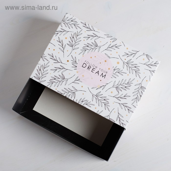 Коробка подарочная складная, упаковка, &laquo;Follow your dream&raquo;, 25 х 18 х 10 см
