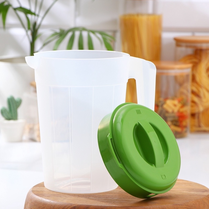 Кувшин с крышкой, 2,5 л, 20×14,5×22 см, пластик, зелёный Кувшин с крышкой, 2,5 л, 20×14,5×22 см, пластик, зелёный