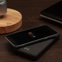 Аккумулятор Quick Charge Wireless 10000 мАч, черный Аккумулятор Quick Charge Wireless 10000 мАч, черный