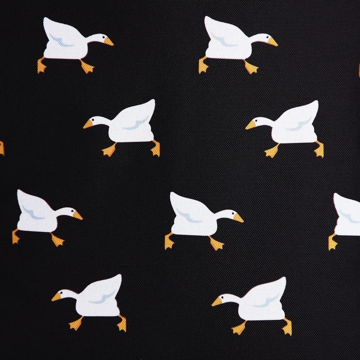 Рюкзак школьный текстильный &laquo;Гуси&raquo;, 38х14х27 см, цвет чёрный