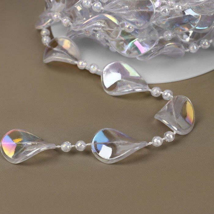 Бусы на нитях, с голографией, 16 мм, 9 ± 1 м, цвет прозрачный Бусы на нитях, с голографией, 16 мм, 9 ± 1 м, цвет прозрачный