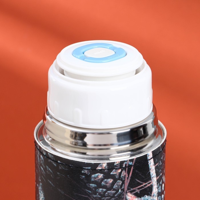 Термос &laquo;Шишки&raquo; в кожзаме, MODE FORREST, 750 мл, время сохранения тепла 16-18 ч